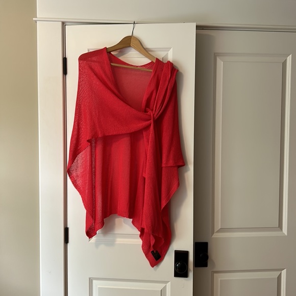 Shawl - Picture 2 of 3